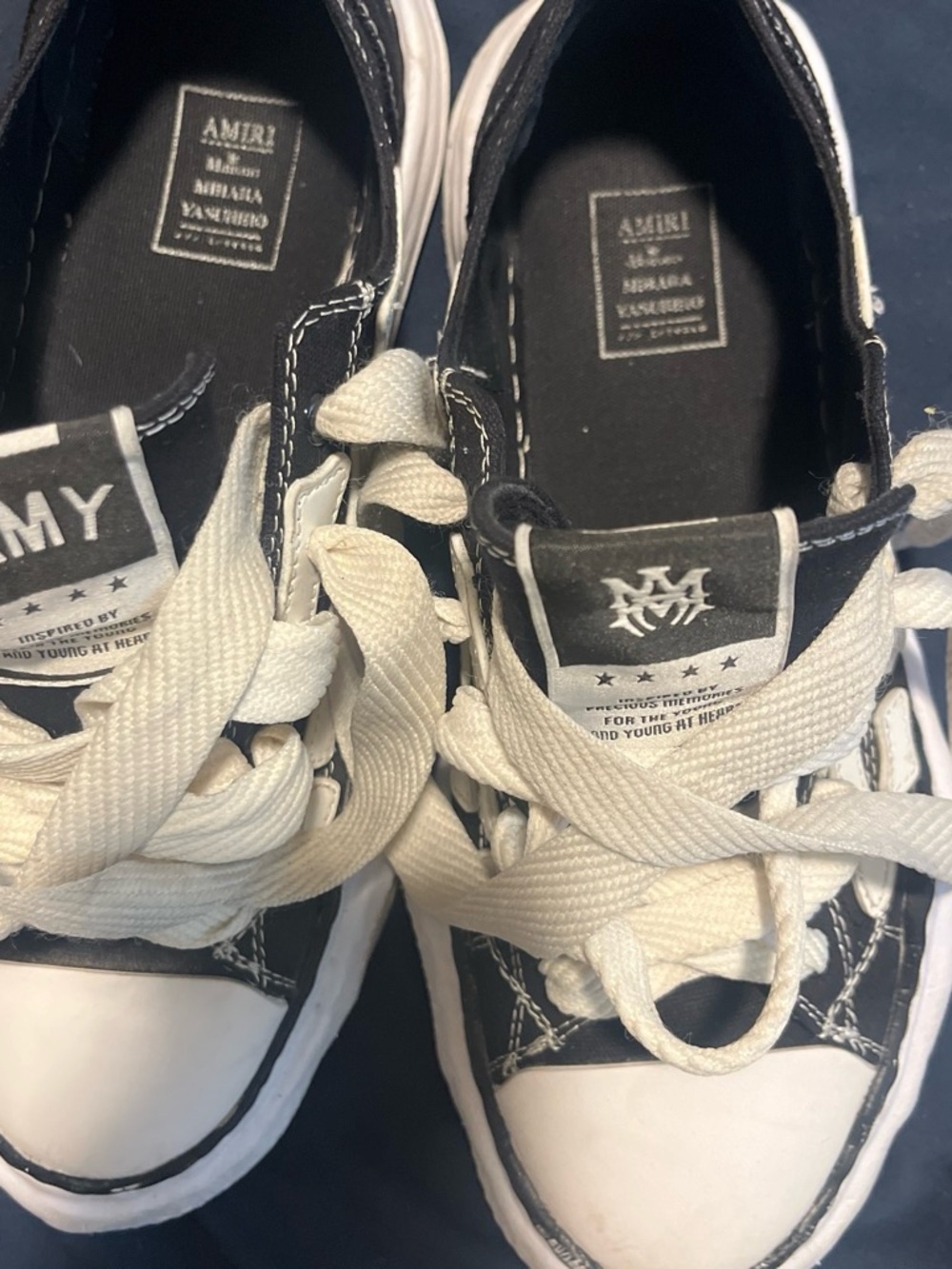 AMIRI Black and White Low-Top Canvas Sneakers